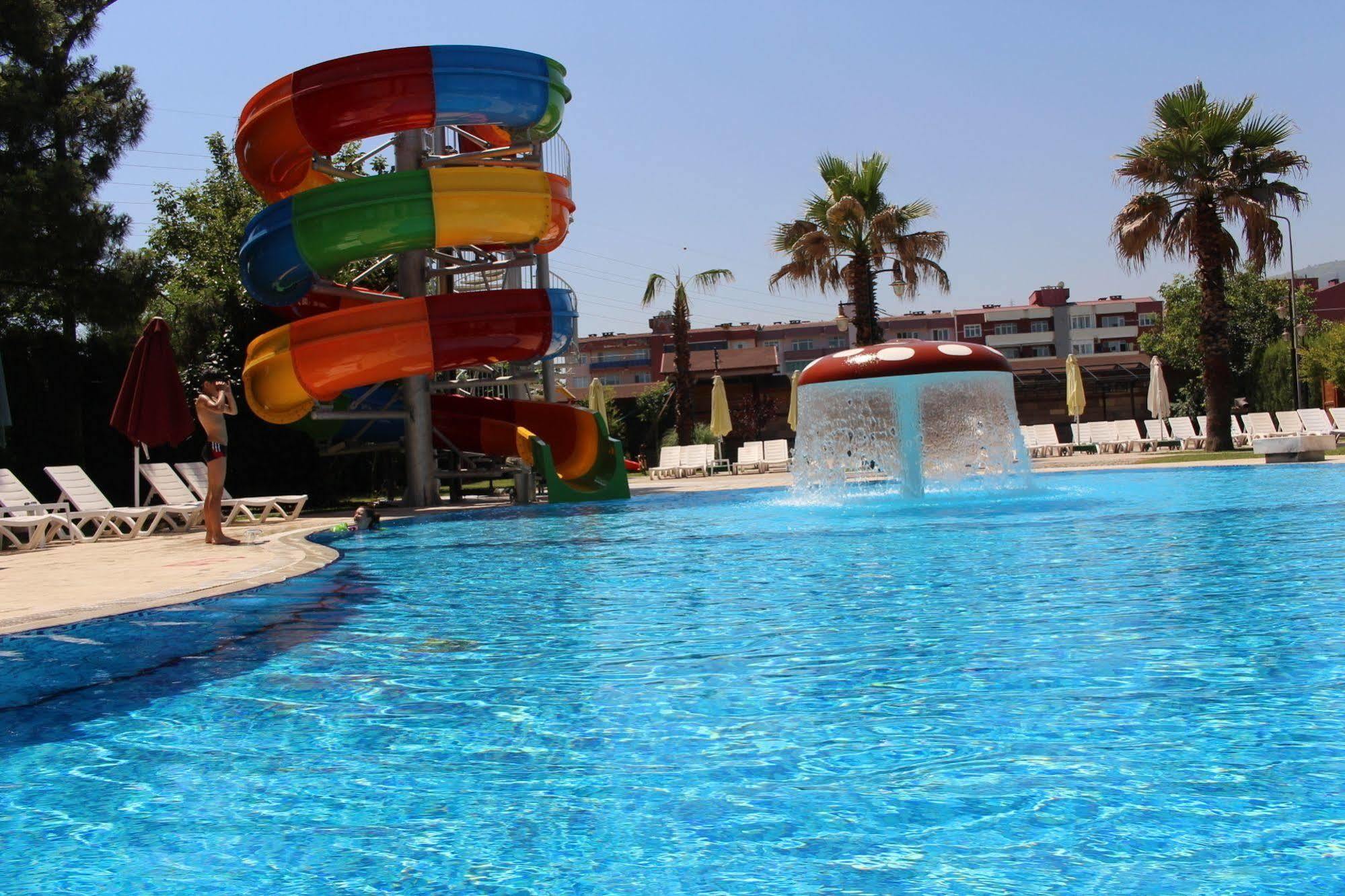Samsun Airport Resort Hotel Exterior foto