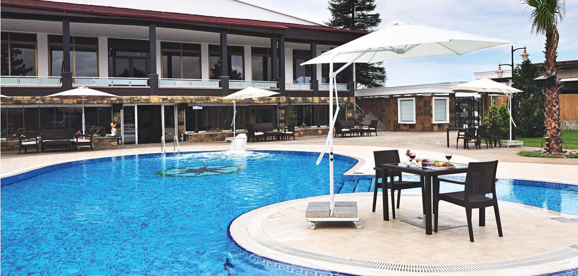 Samsun Airport Resort Hotel Exterior foto